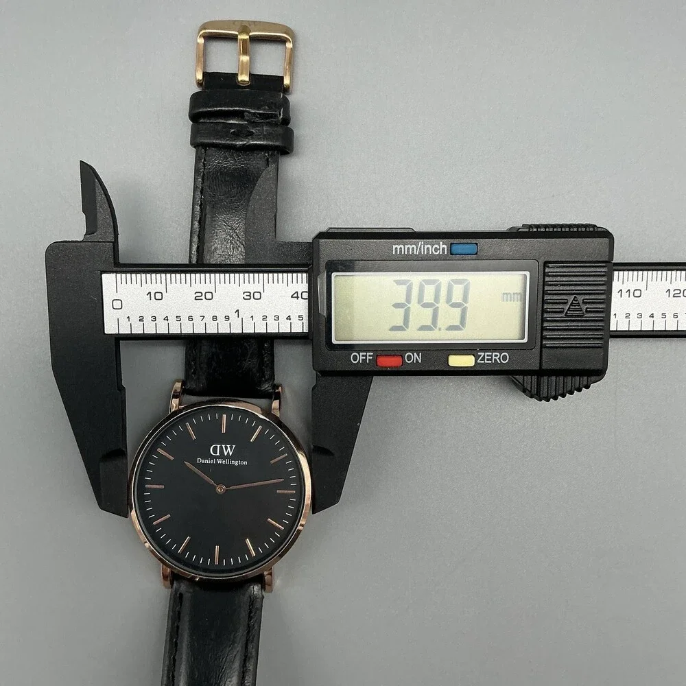Daniel Wellington Mens Watch 40mm Black Dial Rose Gold Tone Leather New Battery